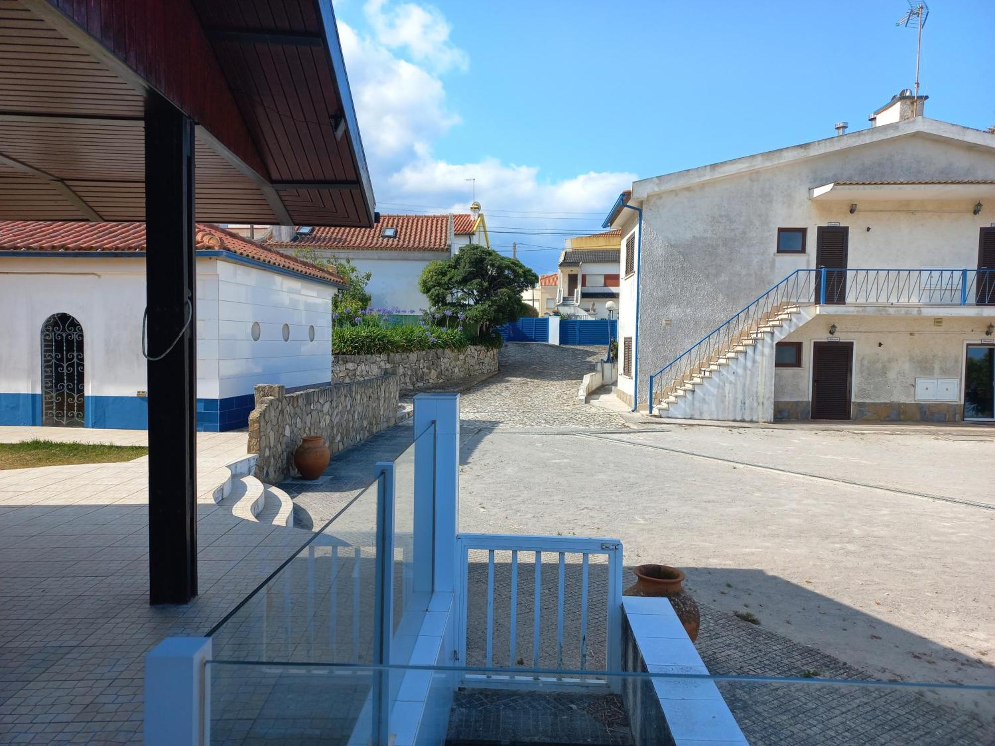 Casa Do Portao Azul - Salmonete Apartment Atouguia Da Baleia Exterior photo