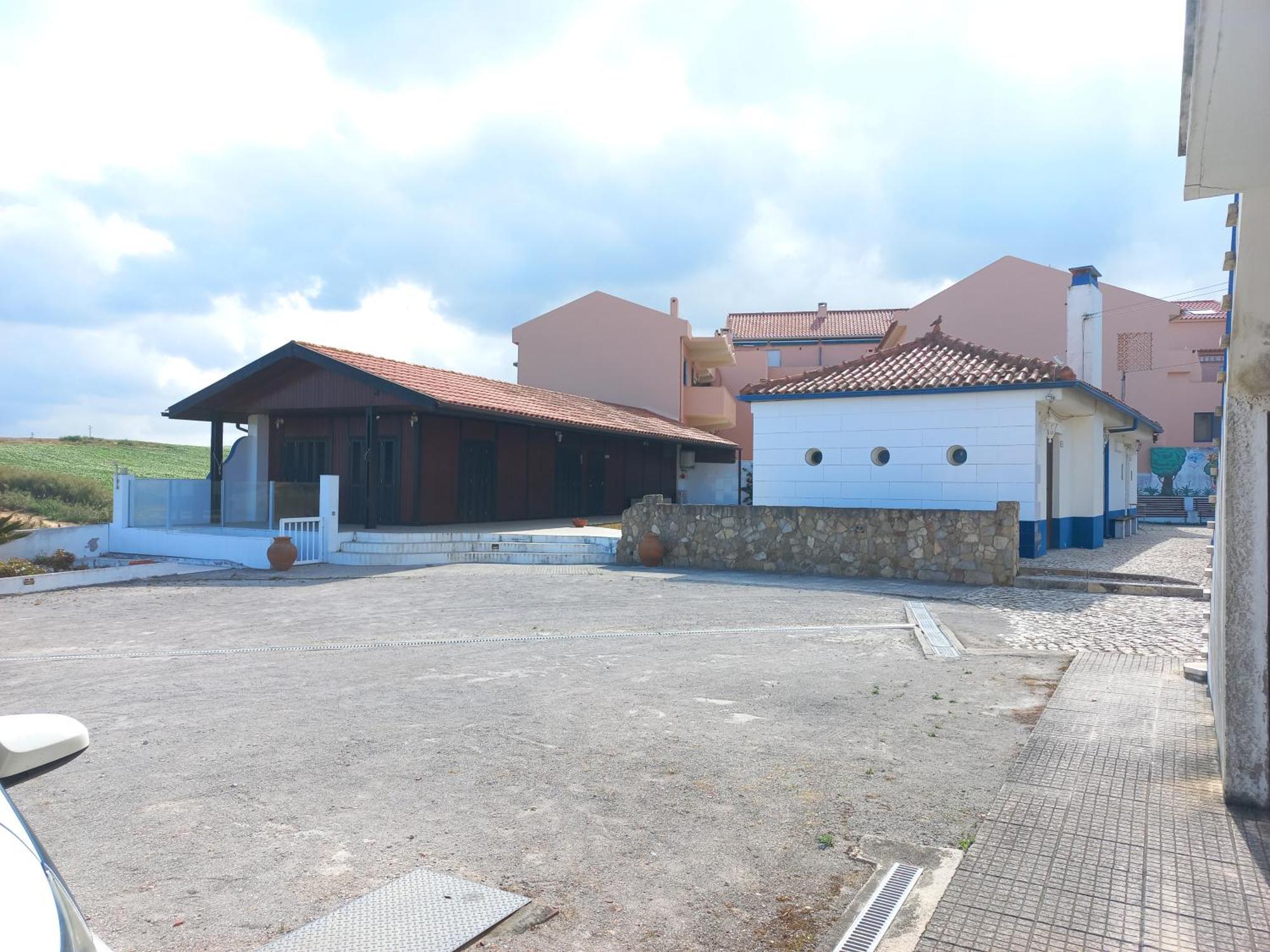 Casa Do Portao Azul - Salmonete Apartment Atouguia Da Baleia Exterior photo